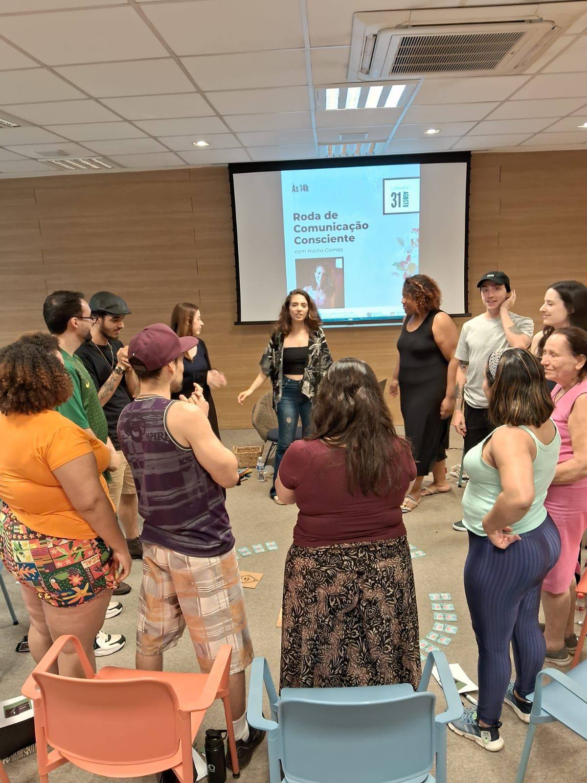 Vivencia e cursos Nádia Gomes